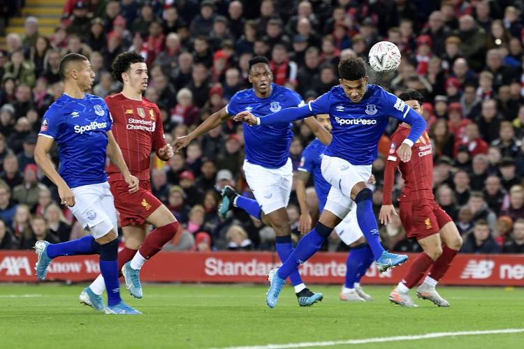 穆斯塔菲：阿森纳是赢球热门；拜仁要小心枪手的定位球